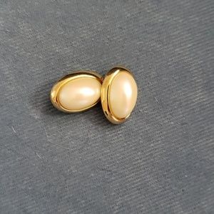 Vintage Richelieu Faux Pearl Clip Earrings